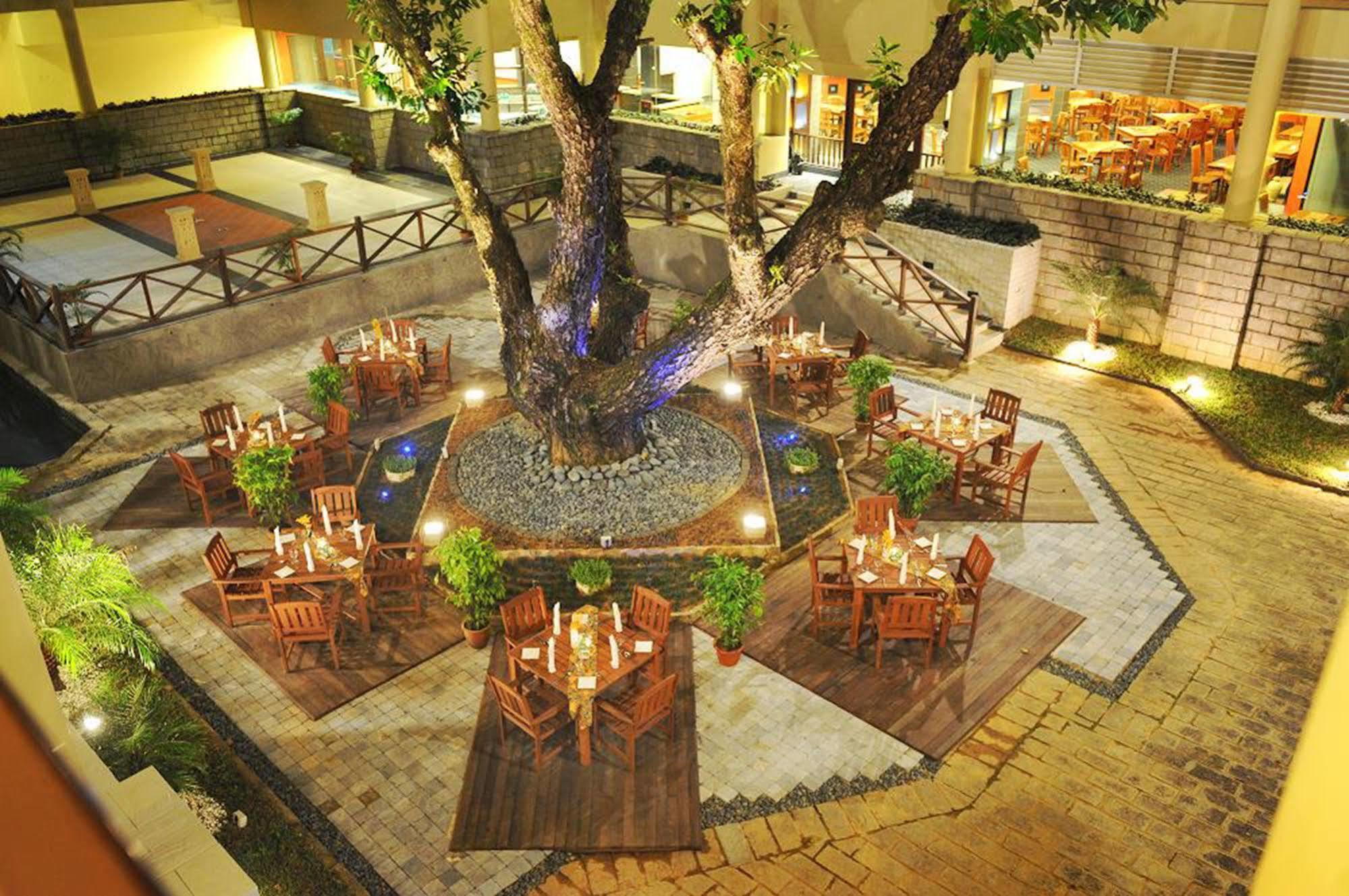 منتجع وسبا داماي بوري كوشنج المظهر الخارجي الصورة The hotel's lobby